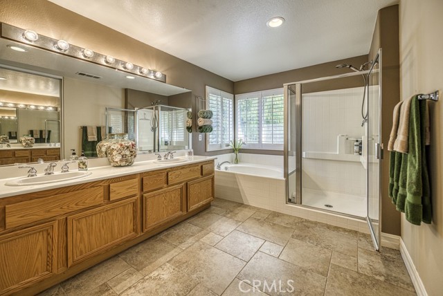 5 Bed Home for Sale in Saugus, California