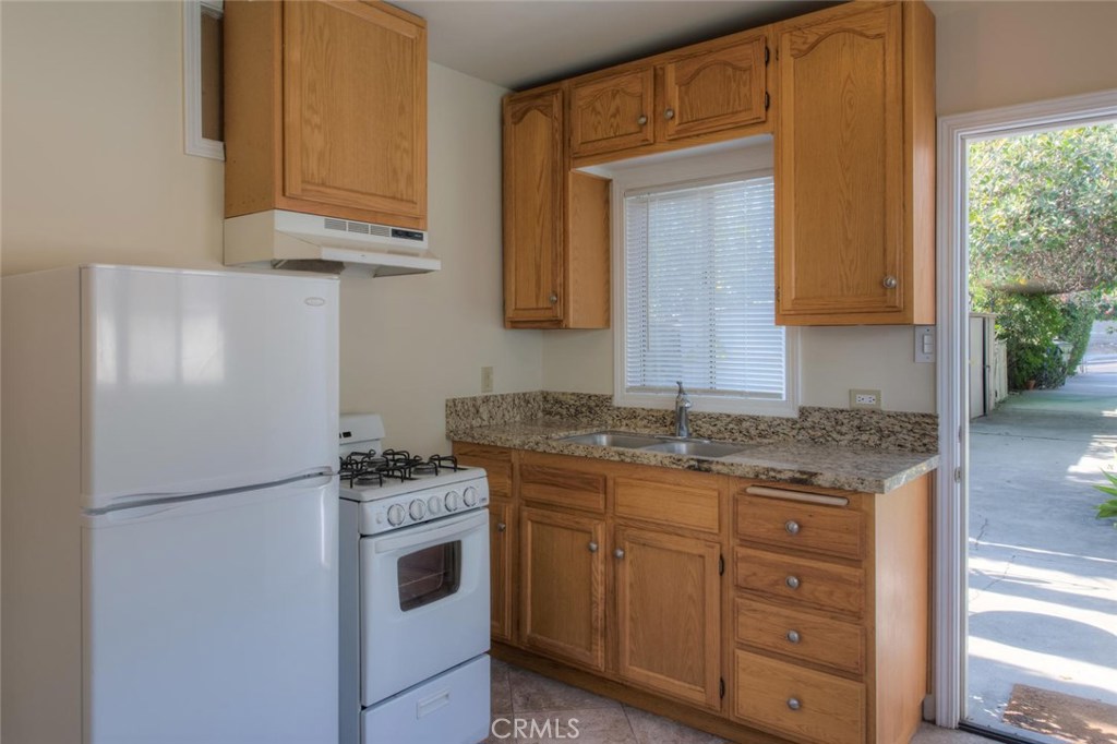 Photo for 4712 Pennsylvania Avenue, La Crescenta, CA 91214 - Listing #SR-19161702 4712 Pennsylvania Avenue, La Crescenta, CA 91214
