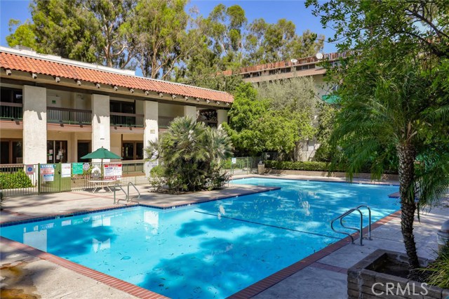 2 Bed Home for Sale in Encino, California