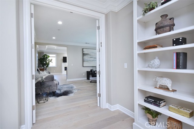 5 Bed Home for Sale in Sherman Oaks, California