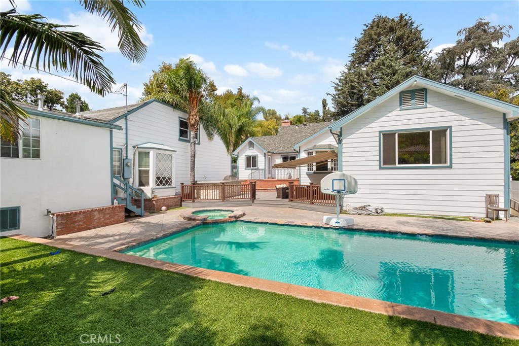 Photo for 1512 WABASSO Way, Glendale, CA 91208 - Listing #SR-19215623 1512 WABASSO Way, Glendale, CA 91208