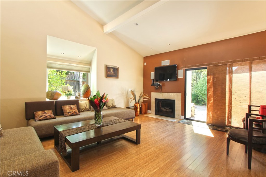 Photo for 9 FAIRCLIFF Court, Glendale, CA 91206 - Listing #SR-19240284 9 FAIRCLIFF Court, Glendale, CA 91206
