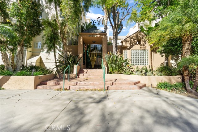 2 Bed Home for Sale in Sherman Oaks, California