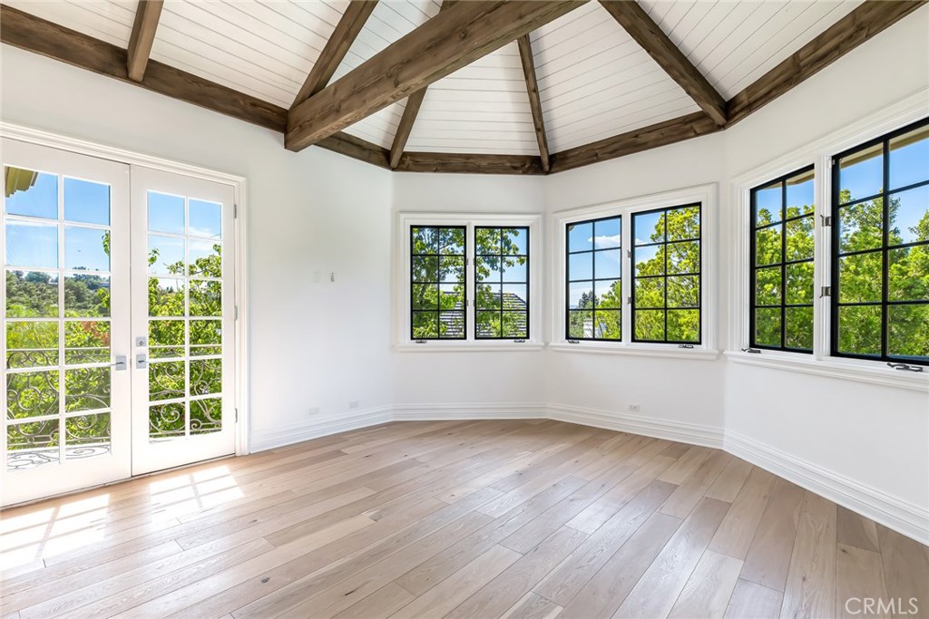 Photo for 20637 KINGSBORO Way, Woodland Hills, CA 91364 - Listing #SR-19233515 20637 KINGSBORO Way, Woodland Hills, CA 91364