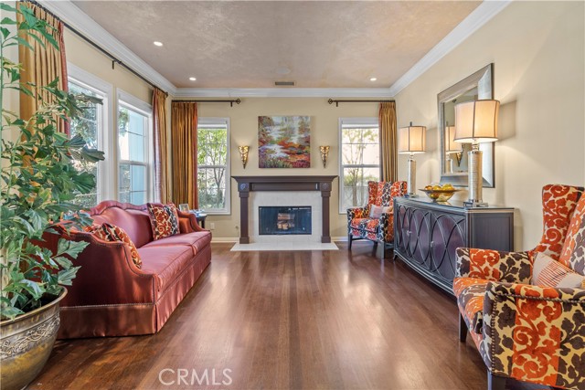 5 Bed Home for Sale in Calabasas, California