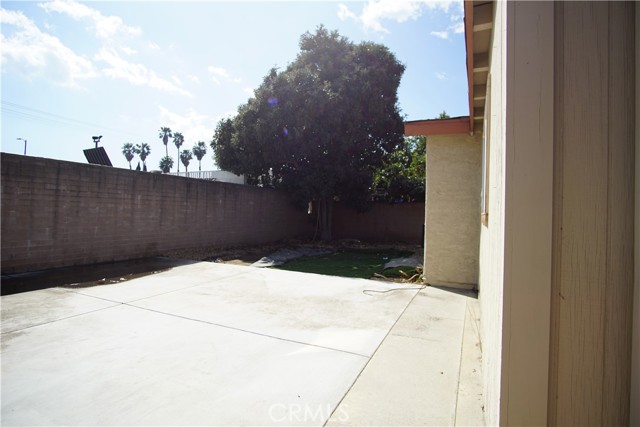 3 Bed Home for Sale in Van Nuys, California