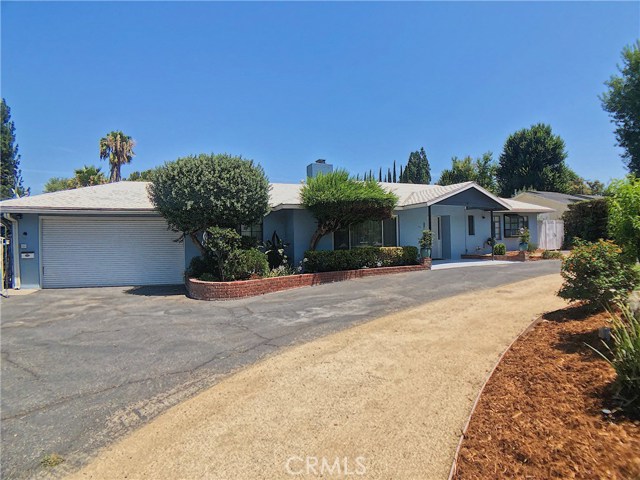 Photo of 5666 Lubao Avenue, Woodland Hills, CA 91367