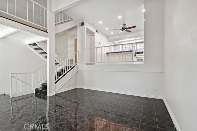2 Bed Home for Sale in Van Nuys, California