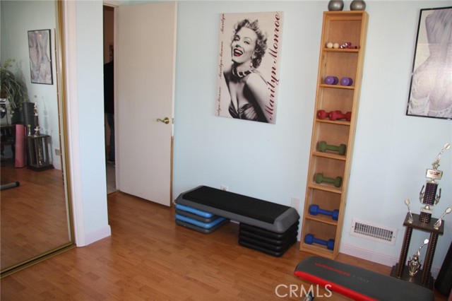 5 Bed Home for Sale in Saugus, California