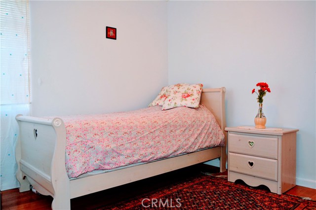 5 Bed Home for Sale in Granada Hills, California