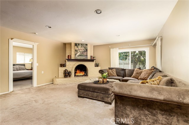 2 Bed Home for Sale in Lake Balboa, California