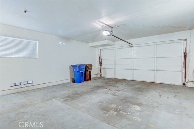 3 Bed Home for Sale in Hawthorne, California