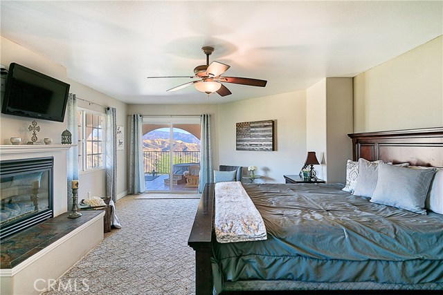 3 Bed Home for Sale in Agua Dulce, California