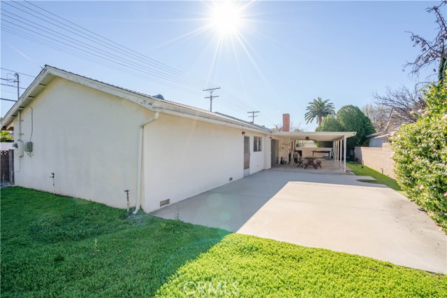 4 Bed Home for Sale in Granada Hills, California