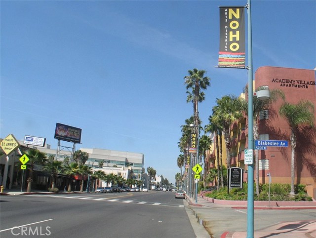 2 Bed Home for Sale in North Hollywood, California