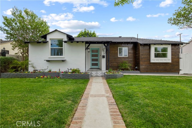 3 Bed Home for Sale in Lake Balboa, California