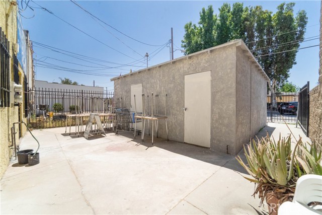 Tweedy, 90280, ,For Sale,Tweedy,SR20152434