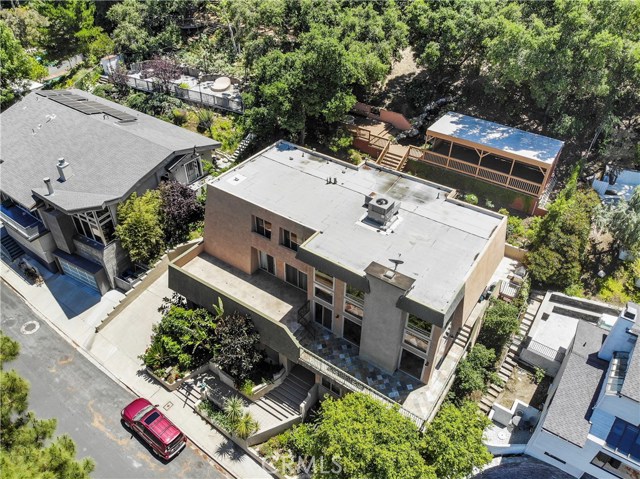 Photo of 3539 Alana Drive, Sherman Oaks, CA 91403