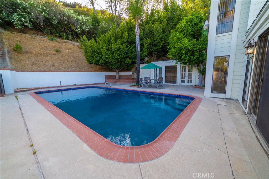 Photo for 1479 BELLEAU Road, Glendale, CA 91206 - Listing #SR-19152606 1479 BELLEAU Road, Glendale, CA 91206