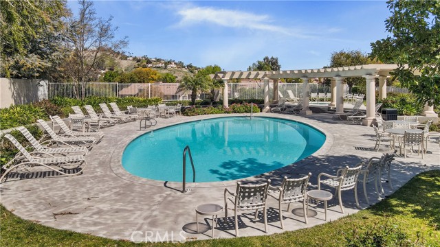 4 Bed Home for Sale in Calabasas, California