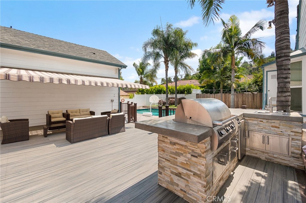 Photo for 1512 WABASSO Way, Glendale, CA 91208 - Listing #SR-19215623 1512 WABASSO Way, Glendale, CA 91208