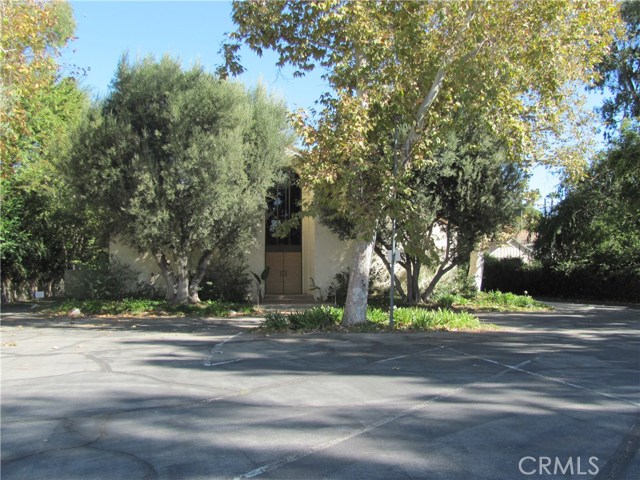 Photo of 6117 SHOUP Avenue, Woodland Hills, CA 91367
