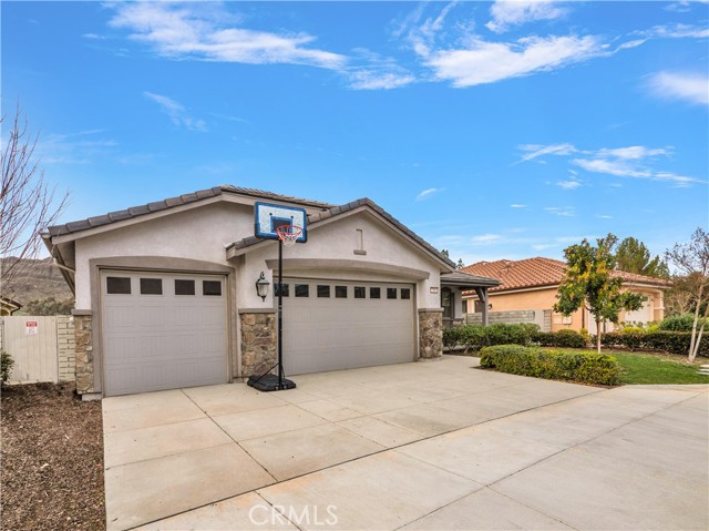 4 Bed Home for Sale in Thousand Oaks, California