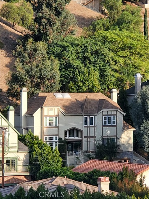 Photo of 23028 Cass Avenue, Woodland Hills, CA 91364