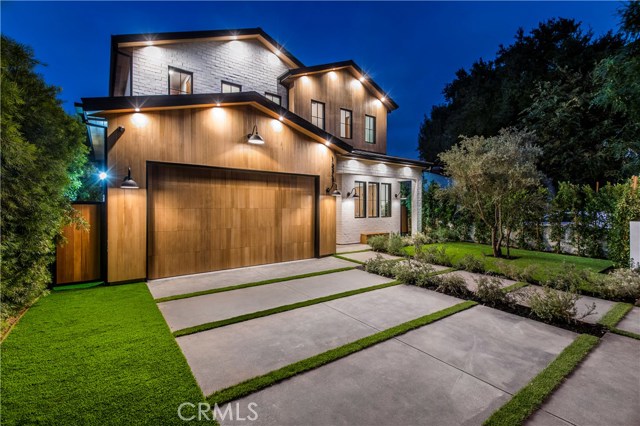 5 Bed Home for Sale in Studio City, California