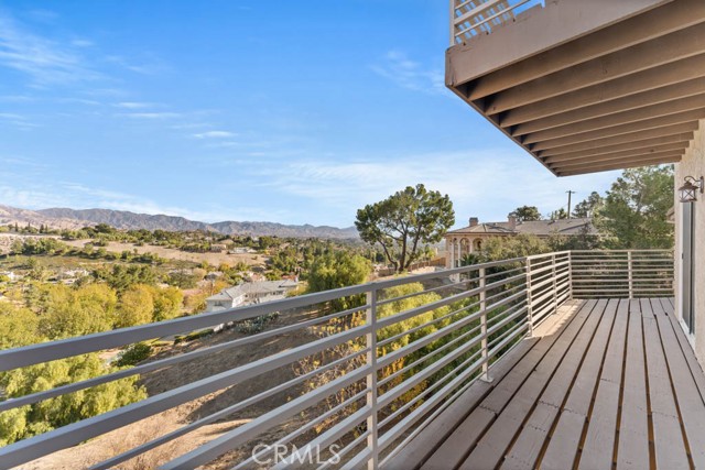 5 Bed Home for Sale in Granada Hills, California