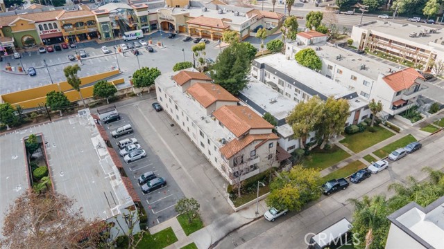 2 Bed Home for Sale in Studio City, California