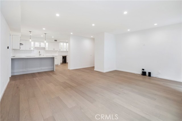 1 Bed Home for Sale in Sherman Oaks, California