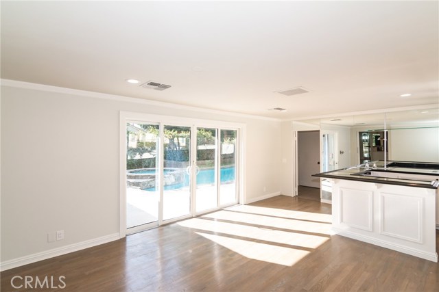 4 Bed Home for Sale in Van Nuys, California