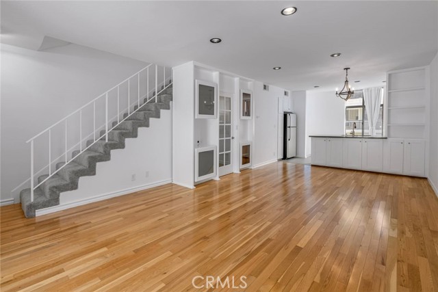 2 Bed Home for Sale in Sherman Oaks, California