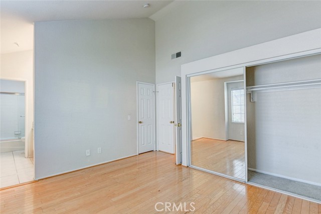 3 Bed Home for Sale in Hawthorne, California