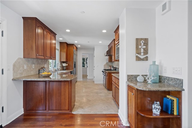 817 Garnet Street, Redondo Beach, California 90277, 3 Bedrooms Bedrooms, ,3 BathroomsBathrooms,Residential,Sold,Garnet,SR20234733