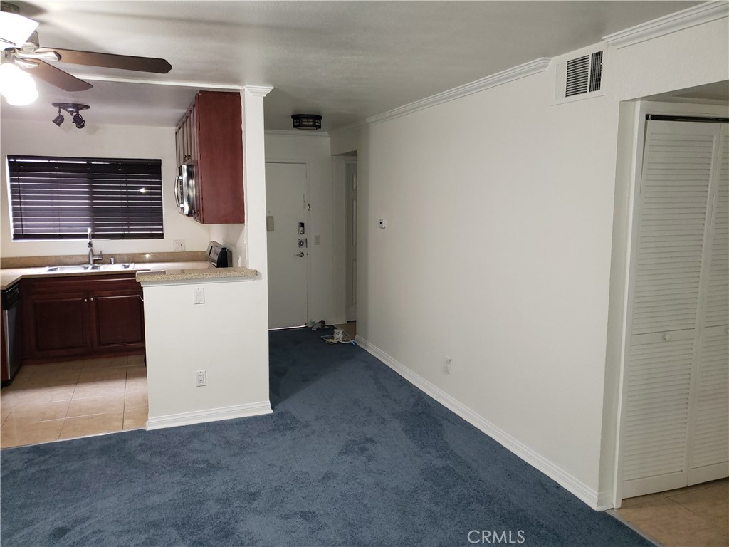 Photo for 5525 Canoga Avenue, 219, Woodland Hills, CA 91367 - Listing #SR-19278251 5525 Canoga Avenue, 219, Woodland Hills, CA 91367