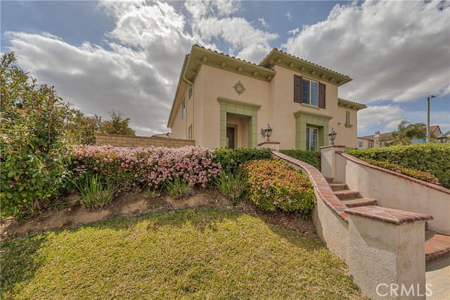 4 Bed Home for Sale in Saugus, California