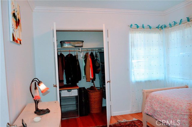 5 Bed Home for Sale in Granada Hills, California