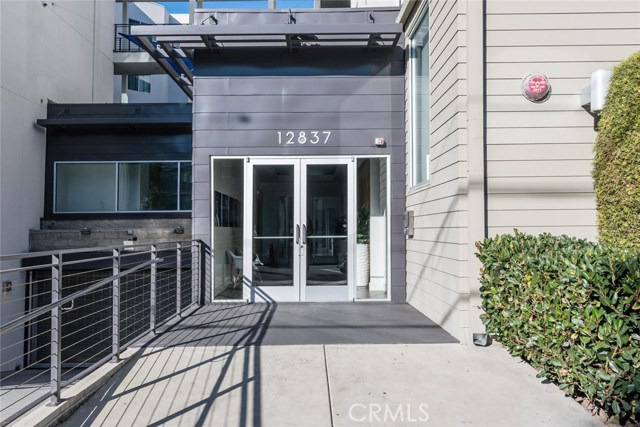 2 Bed Home for Sale in Studio City, California