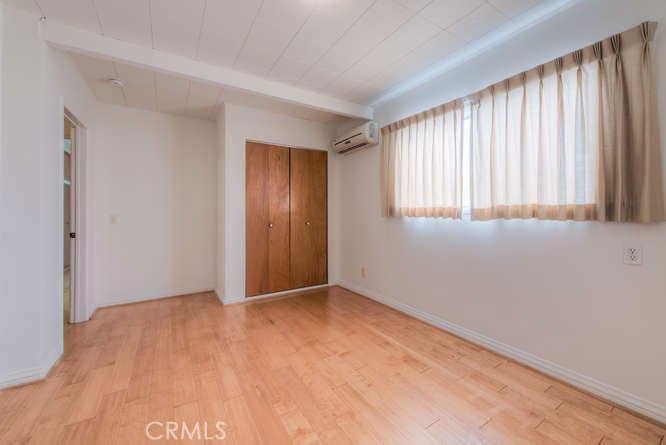 Photo for 4712 Pennsylvania Avenue, La Crescenta, CA 91214 - Listing #SR-19161702 4712 Pennsylvania Avenue, La Crescenta, CA 91214