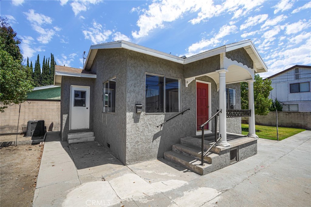 Photo for 1010 LINDEN Avenue, Glendale, CA 91201 - Listing #SR-19260543 1010 LINDEN Avenue, Glendale, CA 91201