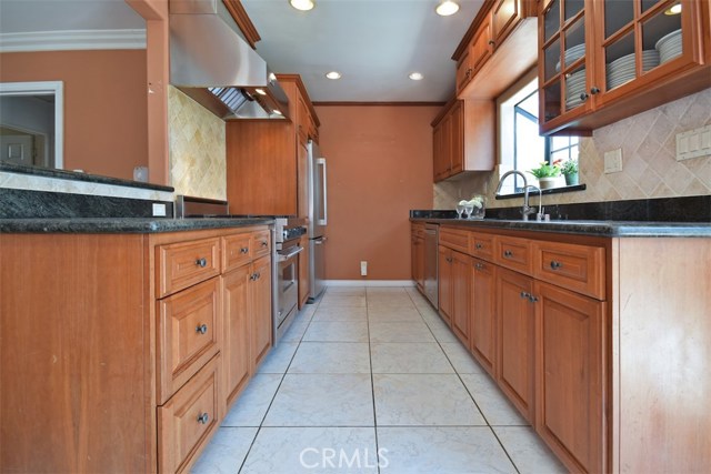 3404 McBain Avenue, Redondo Beach, California 90278, 3 Bedrooms Bedrooms, ,1 BathroomBathrooms,Residential,Sold,McBain,SR17150884