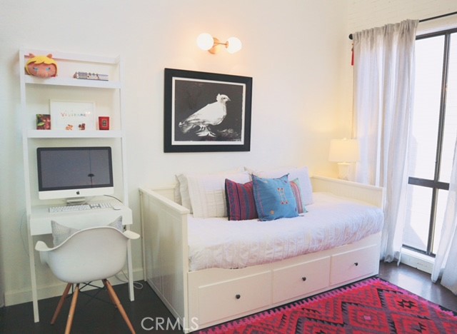 2 Bed Home for Sale in Sherman Oaks, California