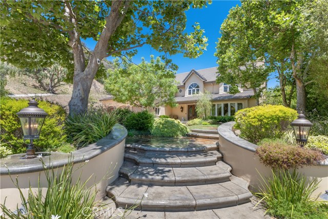 Photo of 20335 Howard Court, Woodland Hills, CA 91364