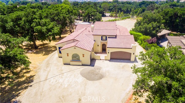 16138 LIVE OAK CIRCLE, CANYON COUNTRY, CA 91387