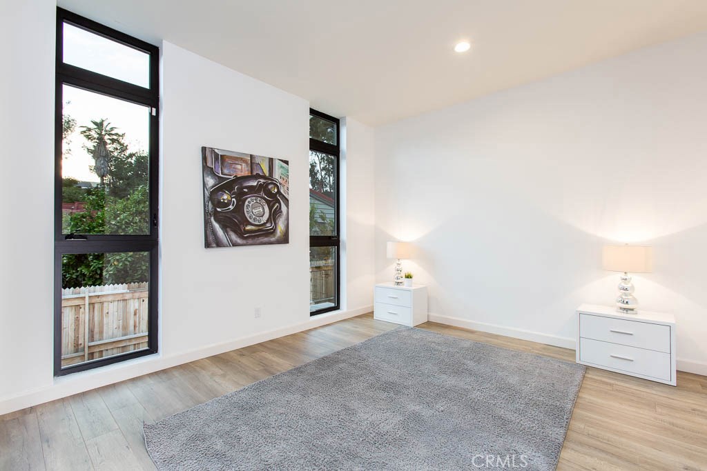 Photo for 23315 CALVERT Street, Woodland Hills, CA 91367 - Listing #SR-19072953 23315 CALVERT Street, Woodland Hills, CA 91367