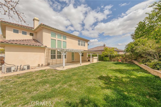 4 Bed Home for Sale in Saugus, California