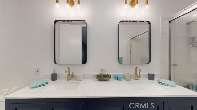 2 Bed Home for Sale in Los Angeles, California