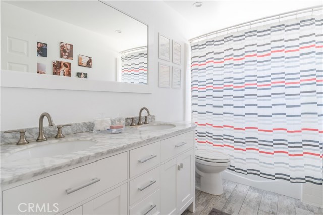 2213 Robinson Street, Redondo Beach, California 90278, 3 Bedrooms Bedrooms, ,3 BathroomsBathrooms,Residential,Sold,Robinson,SR20031443